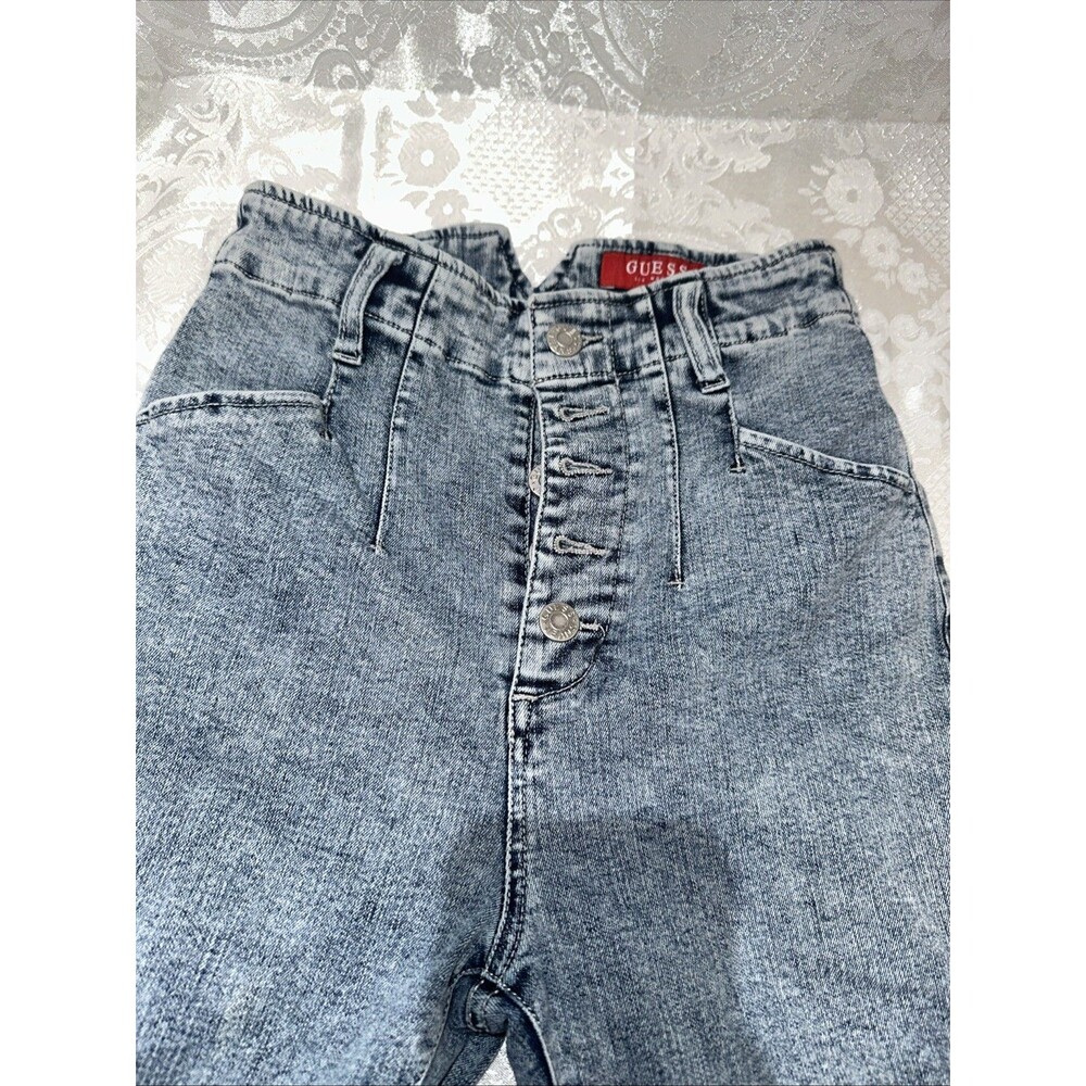 GUESS Jeans Woman’s Stone Washed Size 26
